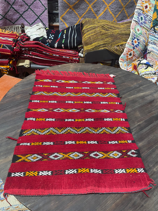 Handwoven Berber Rug – 100x70 cm of Moroccan Artistry